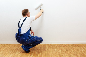 Maler bei der Arbeit